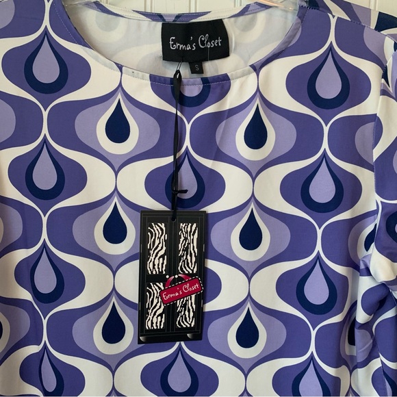 Erma’s Closet (NWT) (S) Dress, Round Neck, Purple Fun Pattern w/Belled Sleeves - Picture 4 of 6